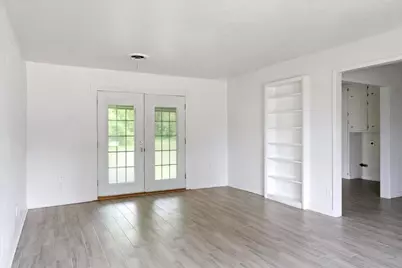 716 N Cummings Drive, Alvarado, TX 76009 - Photo 5