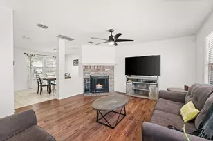 2600 Hidden Valley Dr, McKinney, TX 75071 - Photo 9