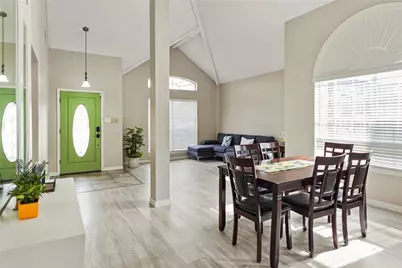 2123 Daniel Way, Carrollton, TX 75006 - Photo 3