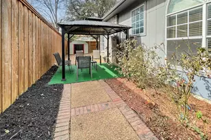 2123 Daniel Way, Carrollton, TX 75006 - Photo 27