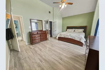 2123 Daniel Way, Carrollton, TX 75006 - Photo 17