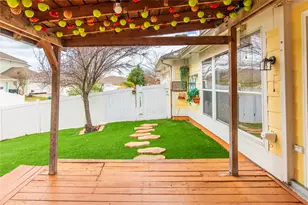 1500 Chestnut Dr, Savannah, TX 76227 - Photo 33