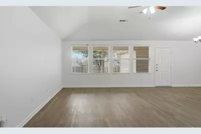 1529 Cardinal Way, Aubrey, TX 76227 - Photo 9