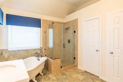 2009 Arbor Creek Drive, Carrollton, TX 75010 - Photo 23