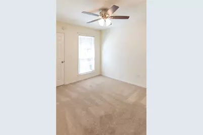 2009 Arbor Creek Drive, Carrollton, TX 75010 - Photo 29