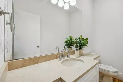 2606 Shelby Avenue #304, Dallas, TX 75219 - Photo 11