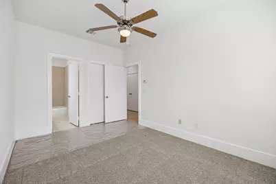 2606 Shelby Avenue #304, Dallas, TX 75219 - Photo 23
