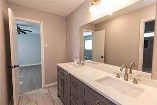 2309 Hillside Ln, Carrollton, TX 75006 - Photo 13