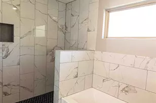 2309 Hillside Ln, Carrollton, TX 75006 - Photo 19