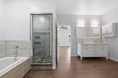 1205 Avenue B, Lacy Lakeview, TX 76705 - Photo 17