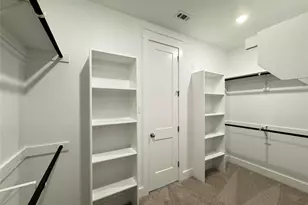 813 Meadowcrest Dr, Plano, TX 75075 - Photo 15