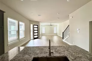 813 Meadowcrest Dr, Plano, TX 75075 - Photo 3