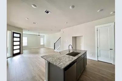 813 Meadowcrest Drive, Plano, TX 75075 - Photo 7