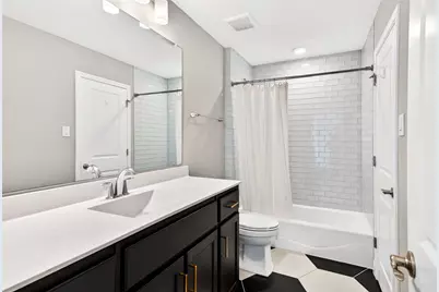 2105 Foxborough Trail, Flower Mound, TX 75028 - Photo 27