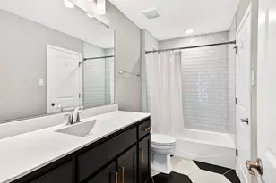 2105 Foxborough Trail, Flower Mound, TX 75028 - Photo 27