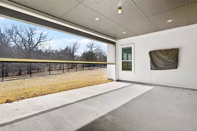 2105 Foxborough Trail, Flower Mound, TX 75028 - Photo 33