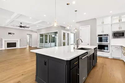 2105 Foxborough Trail, Flower Mound, TX 75028 - Photo 7