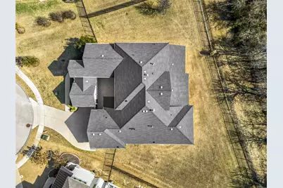 2105 Foxborough Trail, Flower Mound, TX 75028 - Photo 37