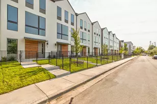 2128 Ashby St, Dallas, TX 75204 - Photo 13