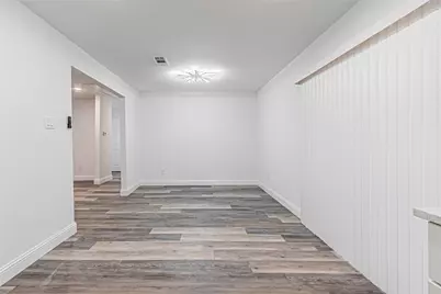 2976 Mark Twain Drive, Farmers Branch, TX 75234 - Photo 17