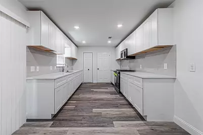 2976 Mark Twain Drive, Farmers Branch, TX 75234 - Photo 13