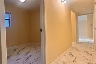 914 W Hunt St, Sherman, TX 75092 - Photo 15