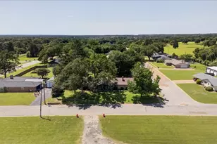 201 Colonial Cir, Athens, TX 75751 - Photo 37