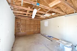 1224 Ashleman St, Bellmead, TX 76705 - Photo 33