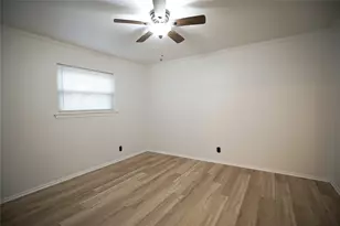 1802 Windlea Dr, Euless, TX 76040 - Photo 15