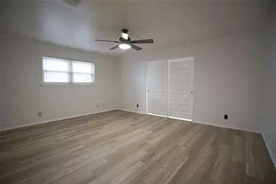 1802 Windlea Drive, Euless, TX 76040 - Photo 9