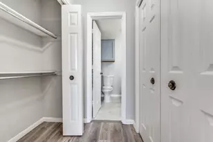 2835 Keller Springs, Carrollton, TX 75006 - Photo 17