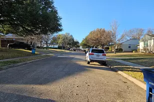 816 Kirkwood Dr, Dallas, TX 75218 - Photo 5