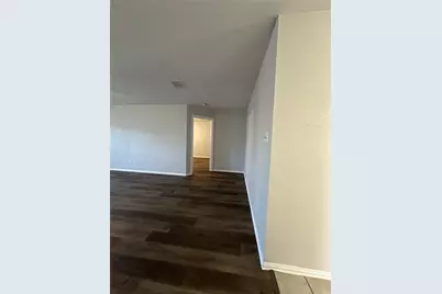 619 Mary Wilson Drive, Lancaster, TX 75146 - Photo 3