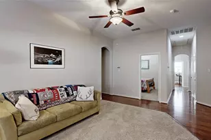 6869 Shoreview Dr, Grand Prairie, TX 75054 - Photo 29