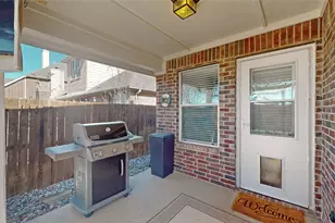 6869 Shoreview Dr, Grand Prairie, TX 75054 - Photo 35