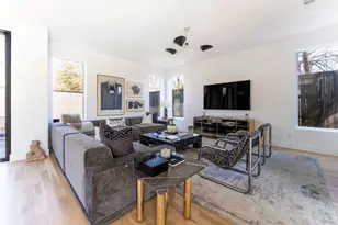 6437 Trammel Dr, Dallas, TX 75214 - Photo 15