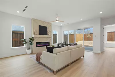 4016 Puget Street, Dallas, TX 75212 - Photo 11