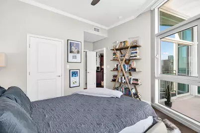 500 Throckmorton Street #3201, Fort Worth, TX 76102 - Photo 13