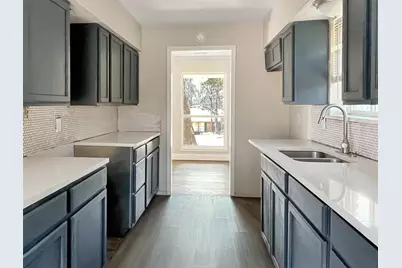 3512 Rio Grande Circle, Dallas, TX 75233 - Photo 9