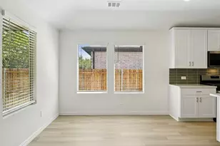 1019 Emberwood Dr, McKinney, TX 75069 - Photo 9