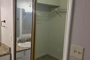 2462 Claremont Dr, Grand Prairie, TX 75052 - Photo 13