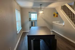 2462 Claremont Dr, Grand Prairie, TX 75052 - Photo 5