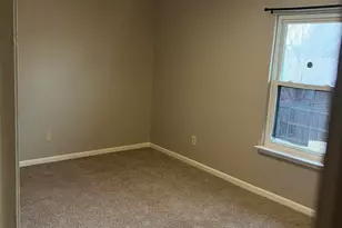 2462 Claremont Dr, Grand Prairie, TX 75052 - Photo 7