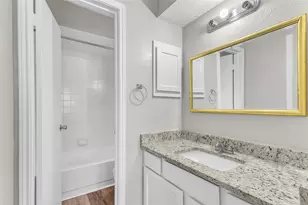 8109 Skillman St, Dallas, TX 75231 - Photo 29