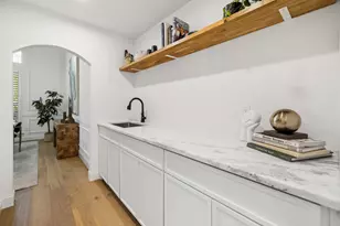 4736 Holly Tree Dr, Dallas, TX 75287 - Photo 15