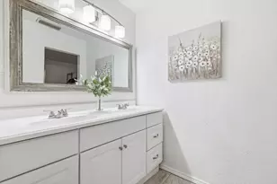 228 Wildfire Dr, Lewisville, TX 75067 - Photo 19