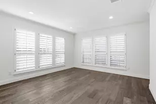 4548 Overton Terrace Ct, Fort Worth, TX 76109 - Photo 9