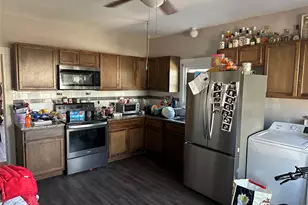 1203 E Jones St, Sherman, TX 75090 - Photo 7