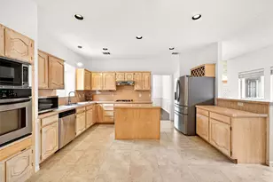 733 Pine Lakes Dr, Plano, TX 75025 - Photo 9