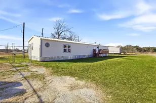 231 Seminole Trail, Weatherford, TX 76087 - Photo 3